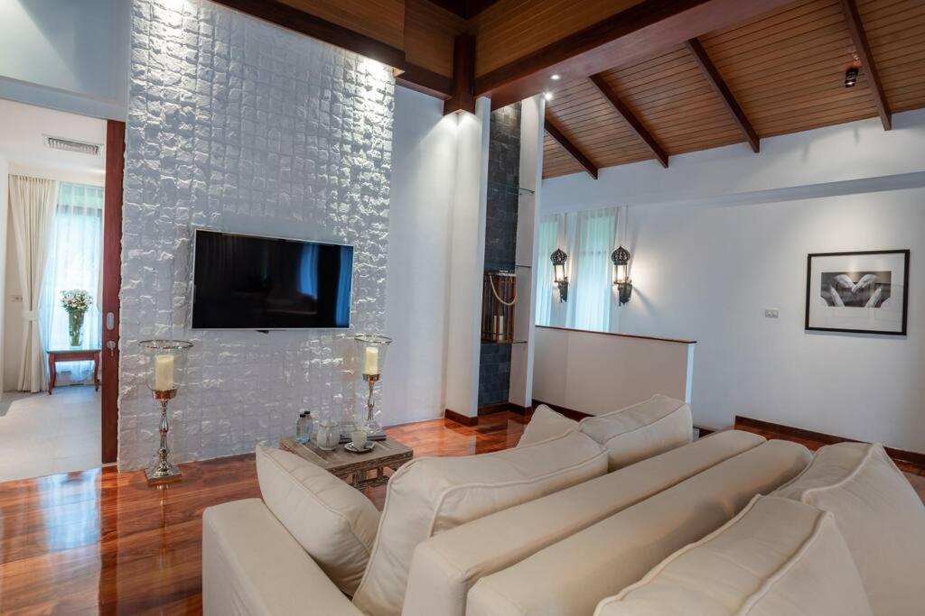 Villa In The Park, Whole House'S Suitable For Family'S Vacation Phuket Kültér fotó